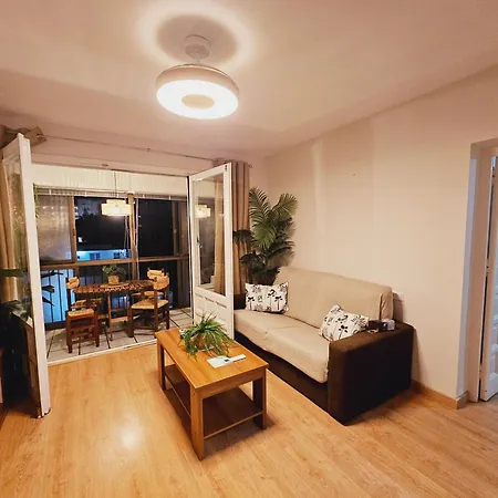 Tropicana Apartment